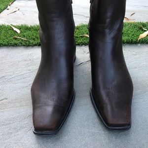 Stuart Weitzman Leather Ankle Boots size 7 1/2